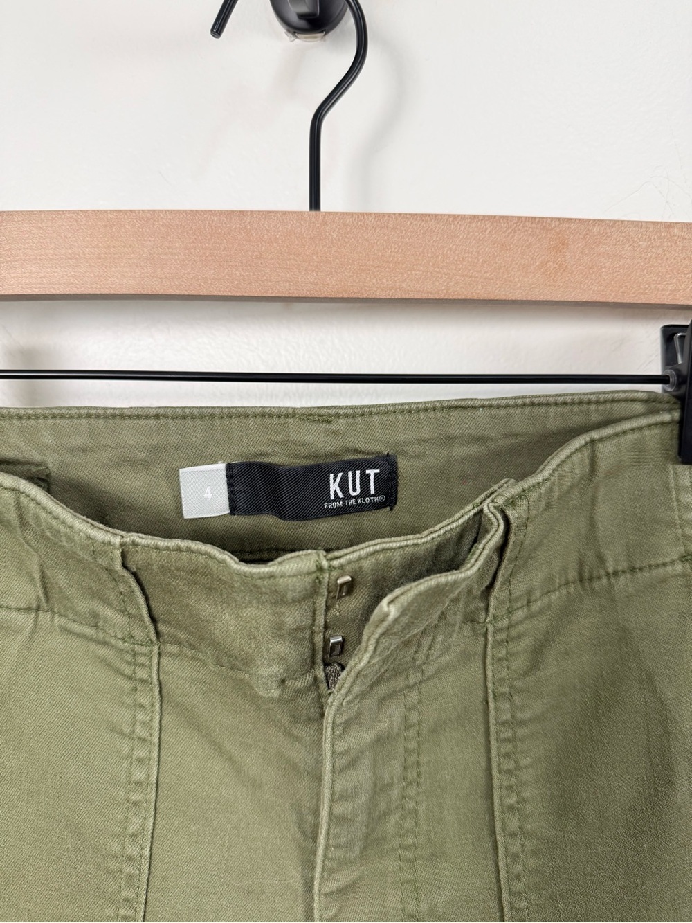 Kut from the Kloth Reese Ankle Straight Leg Olive Green Pant Zipper Cuff Size 4 - Picture 4 of 8